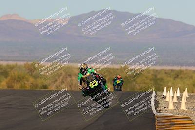 media/Oct-29-2022-CVMA (Sat) [[14c0aa3b66]]/Race 11 Amateur Supersport Open/